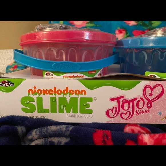 Jojo Siwa Nickelodeon Slime Set *HUGE TUBS OF SLIME* - Picture 2 of 5